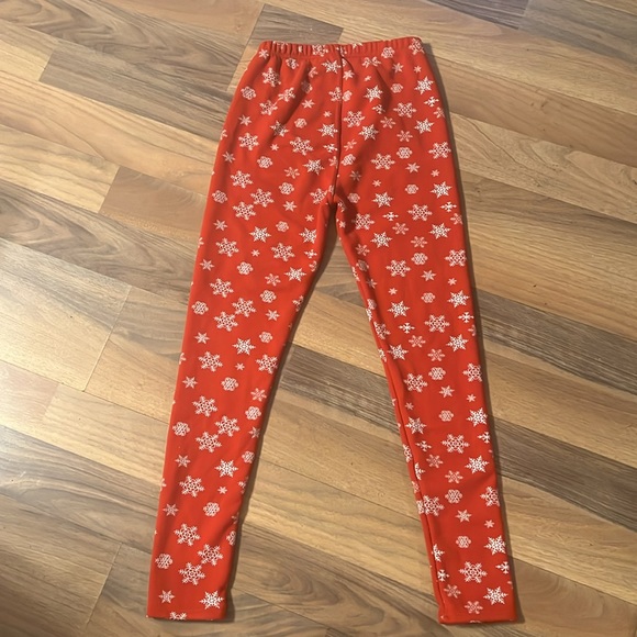 Just Cozy, fleece lined, red snowflake leggings - Picture 4 of 4